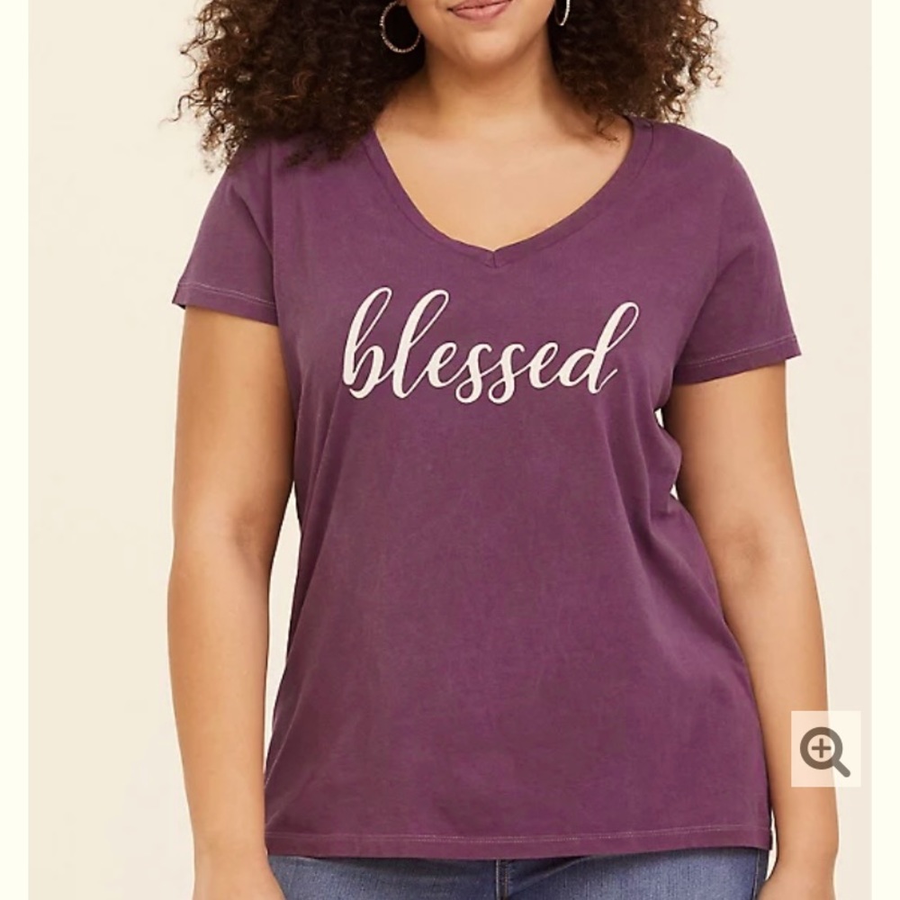 Torrid Blessed v-neck tee size 6 NWT